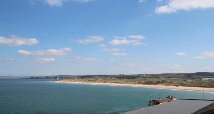 Cosy 3 Bedroom Apartment In Central Portrush With Sea Views Екстер'єр фото